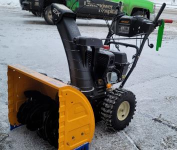 CUB CADET 26" 2 STAGE SNOWBLOWER